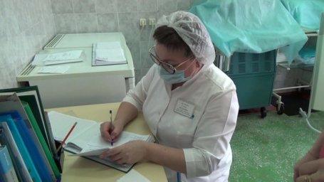 Режим самоизоляции для лиц старше 65 лет отменяют в регионах РФ